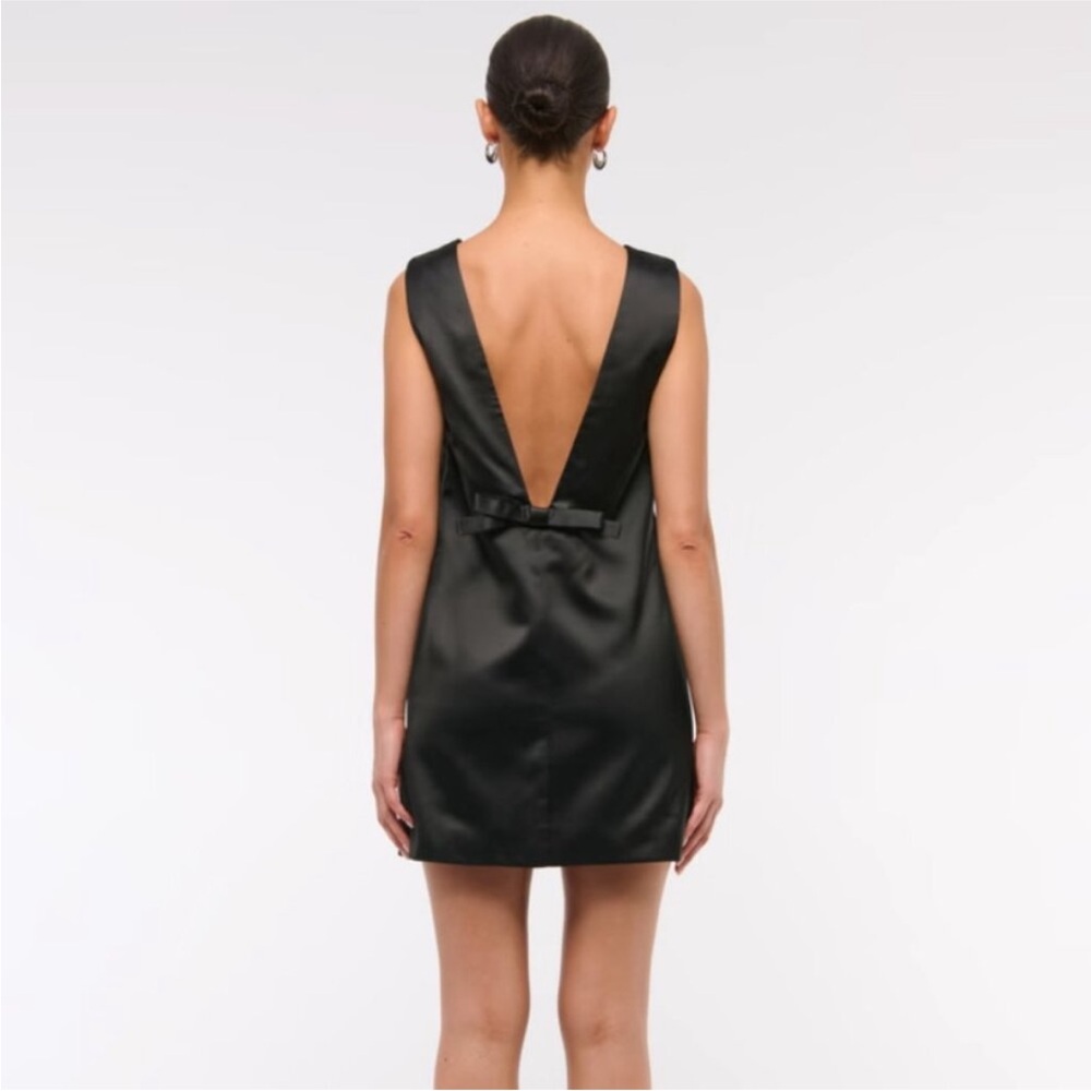 Abercrombie Plunge Bow-Back Mini Dress